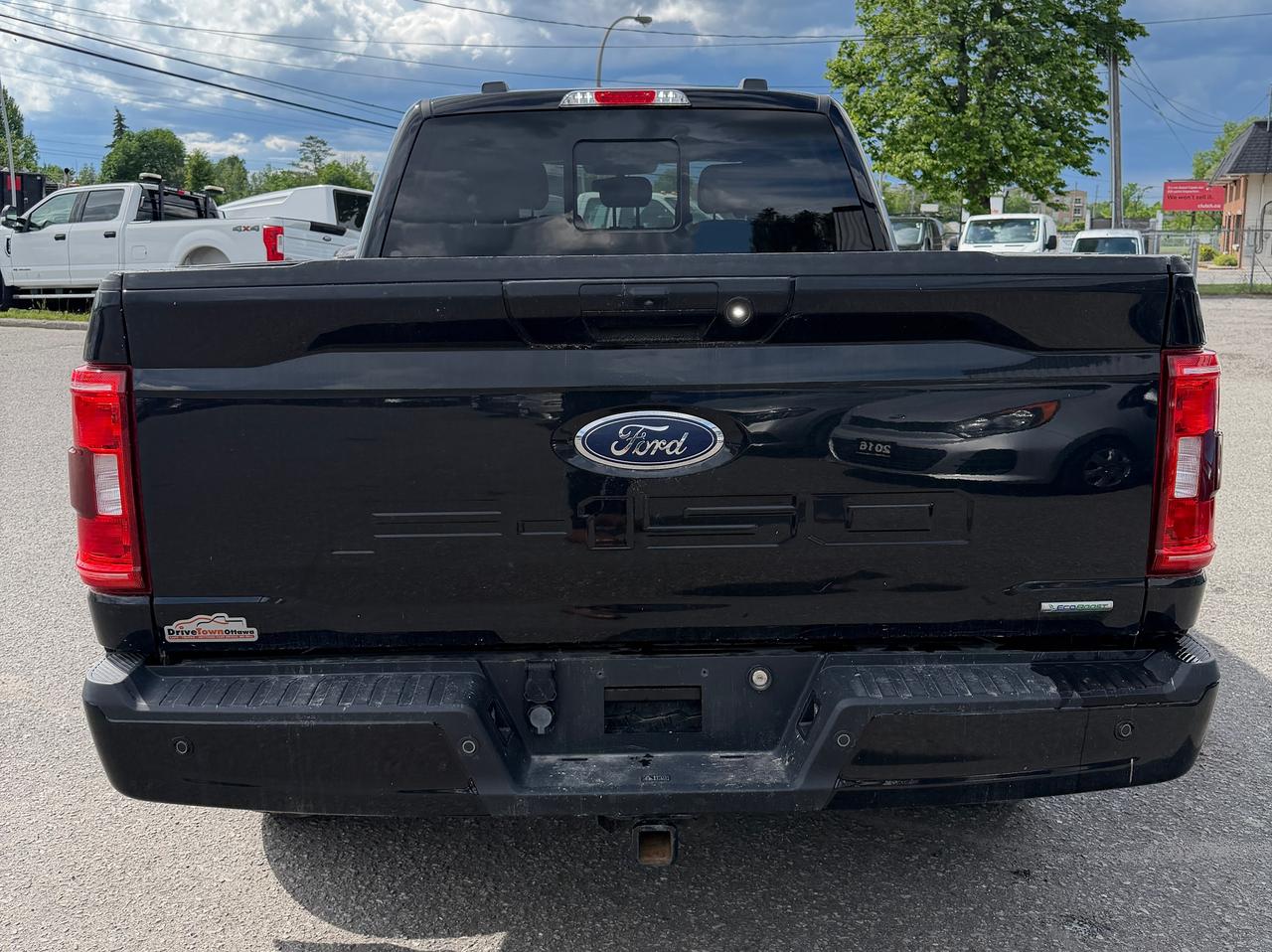 2021 Ford F-150 XLT Photo3
