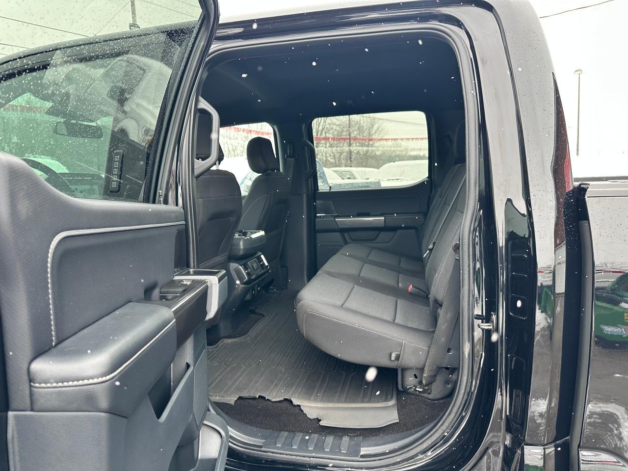 2022 Ford F-150 XLT-FX4 SuperCrew 5.0 HTDCloth NAV DriverAssist XM Photo