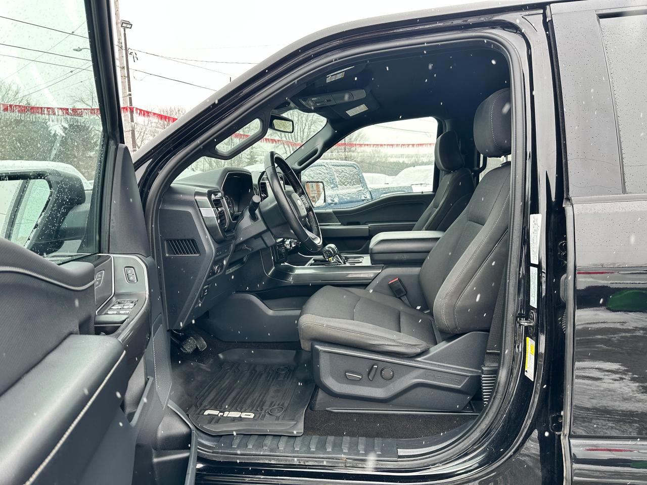 2022 Ford F-150 XLT-FX4 SuperCrew 5.0 HTDCloth NAV DriverAssist XM Photo