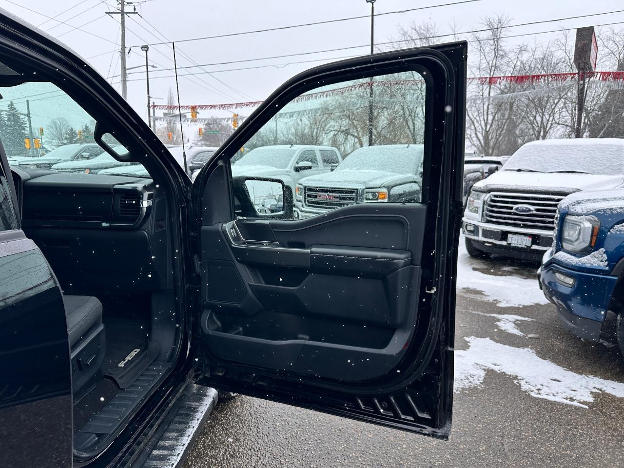 2022 Ford F-150 XLT-FX4 SuperCrew 5.0 HTDCloth NAV DriverAssist XM Photo