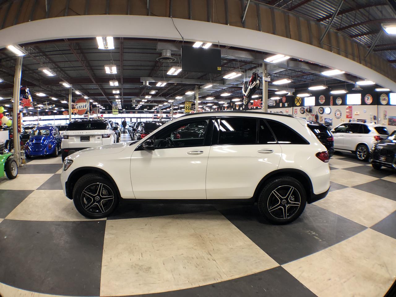 2020 Mercedes-Benz GLC-Class 300 AMG PKG 4MATIC LEATHER PAN/ROOF NAVI CAMERA Photo3
