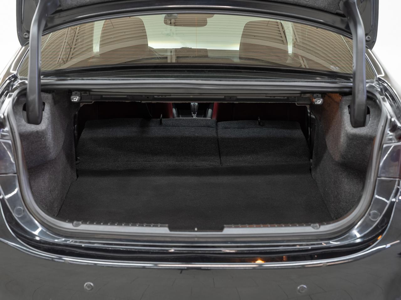 2021 Mazda MAZDA6 KURO EDITION | Nav | Leather | Sunroof | CarPlay Photo