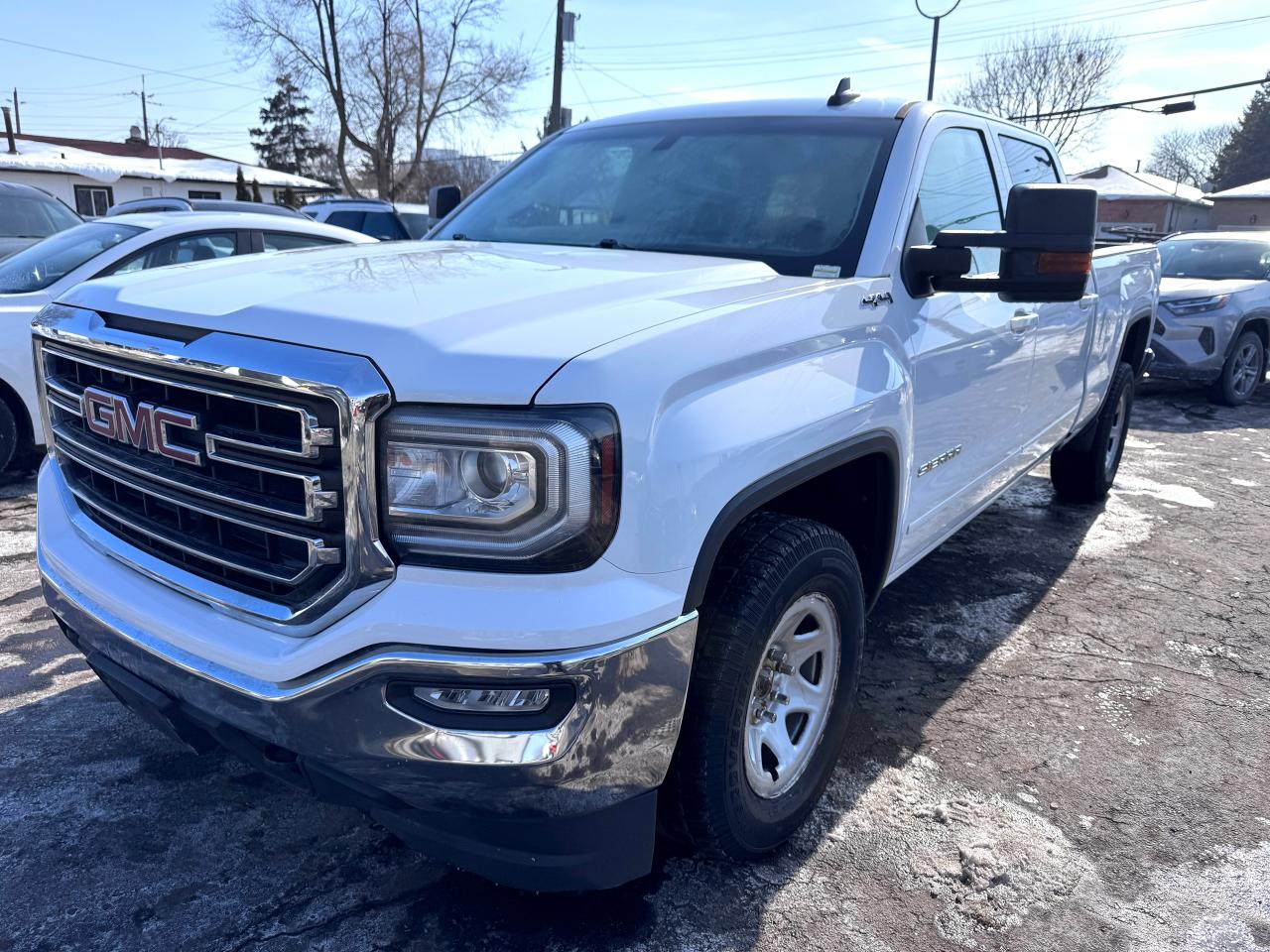 2018 GMC Sierra 1500 4WD Crew Cab 153.0" SLE | CERTIFIED | NO ACCIDENTS - Photo #1