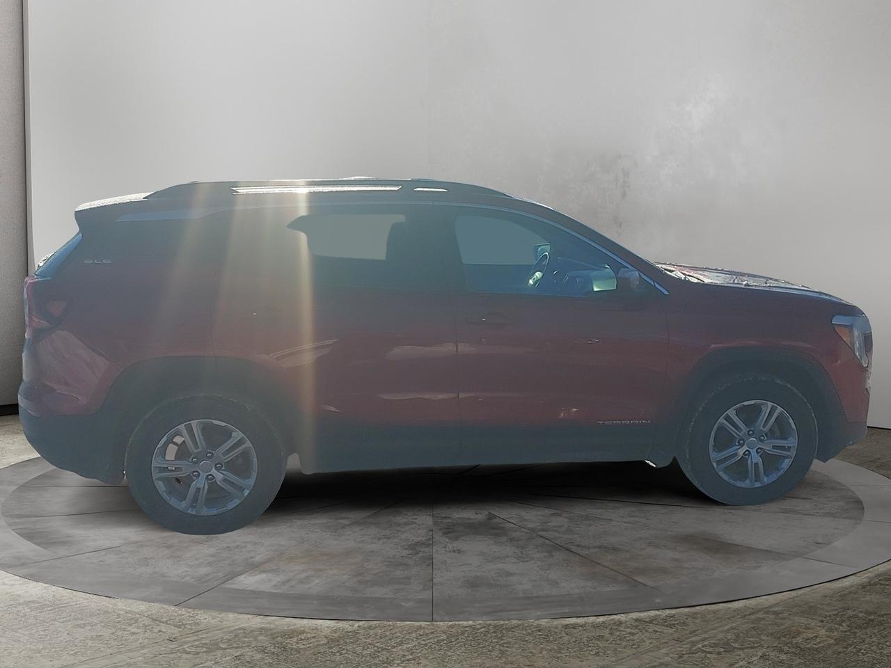 2024 GMC Terrain SLE Photo