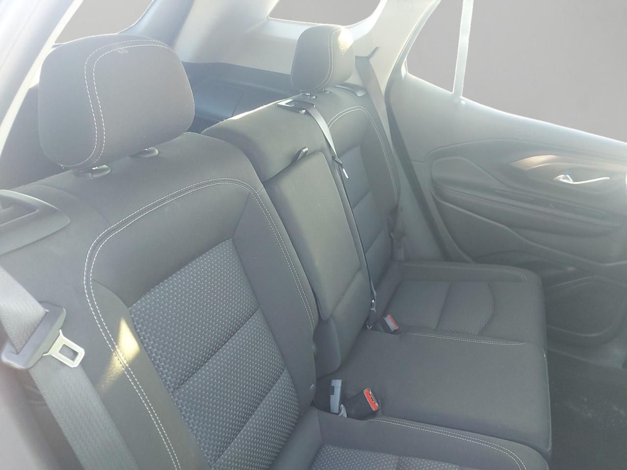 2024 GMC Terrain SLE Photo