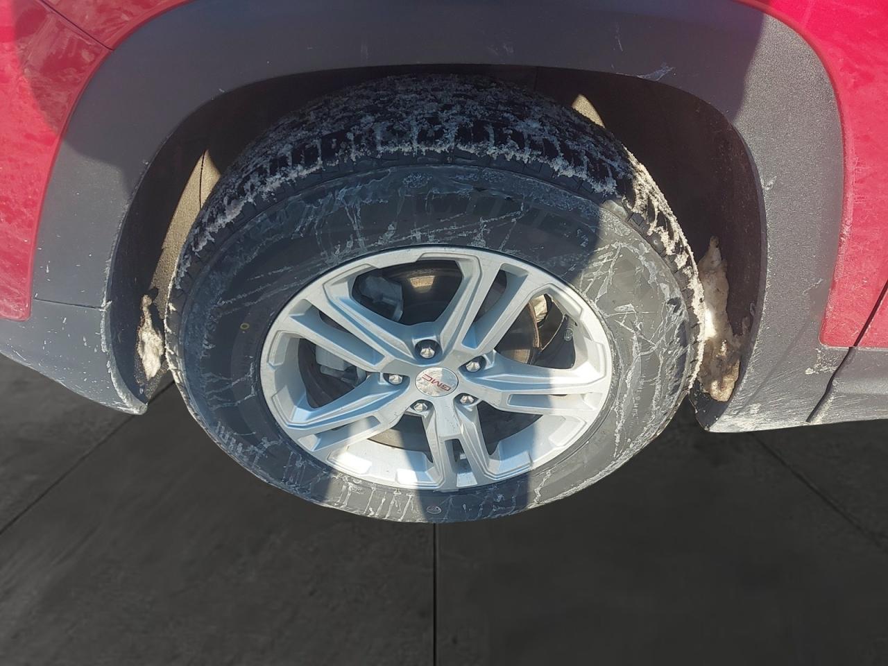 2024 GMC Terrain SLE Photo