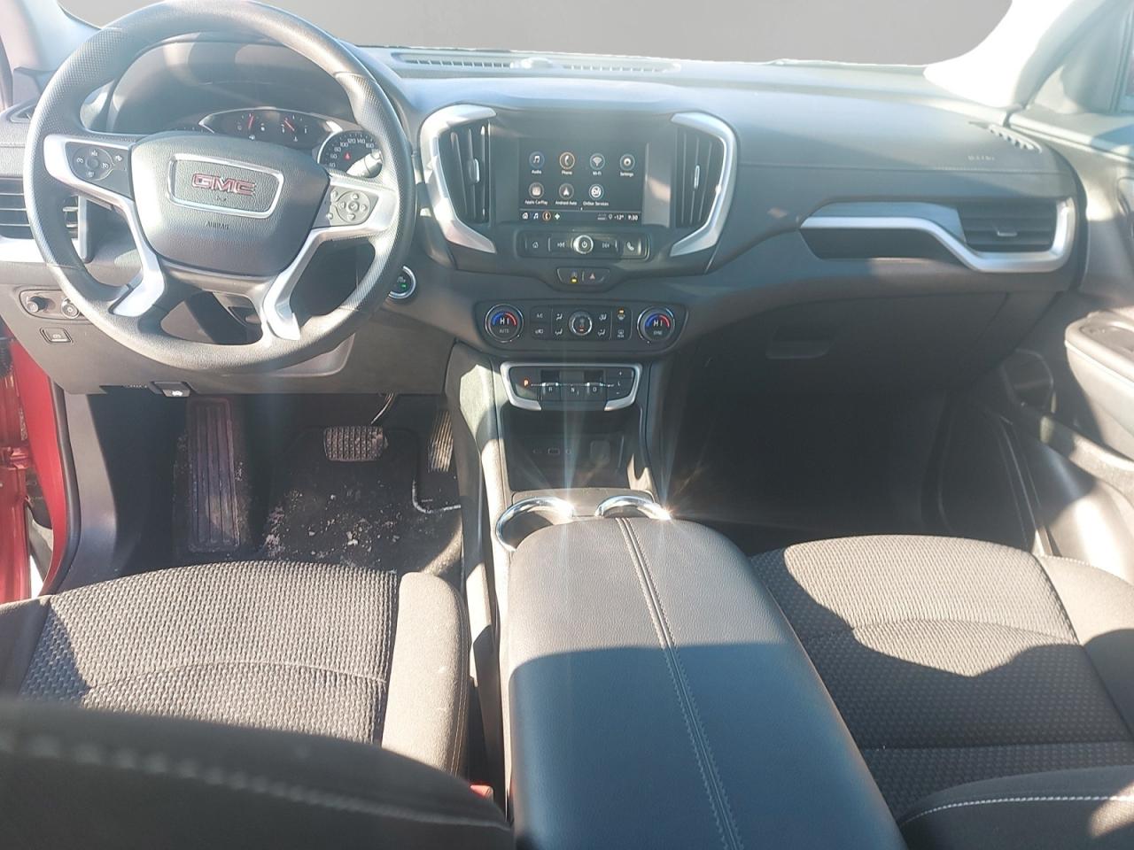 2024 GMC Terrain SLE Photo