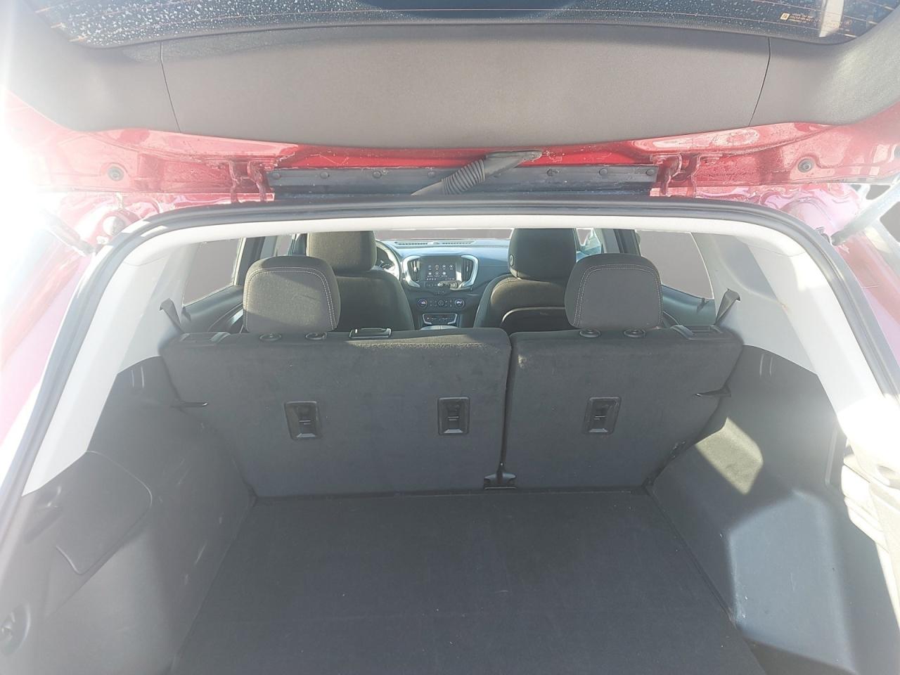 2024 GMC Terrain SLE Photo