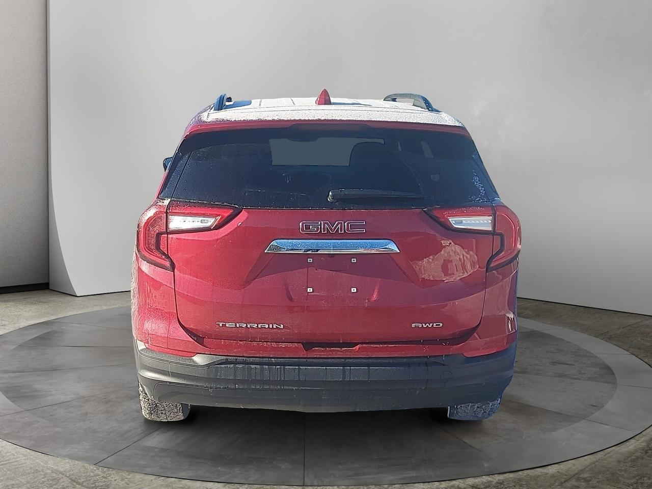 2024 GMC Terrain SLE Photo