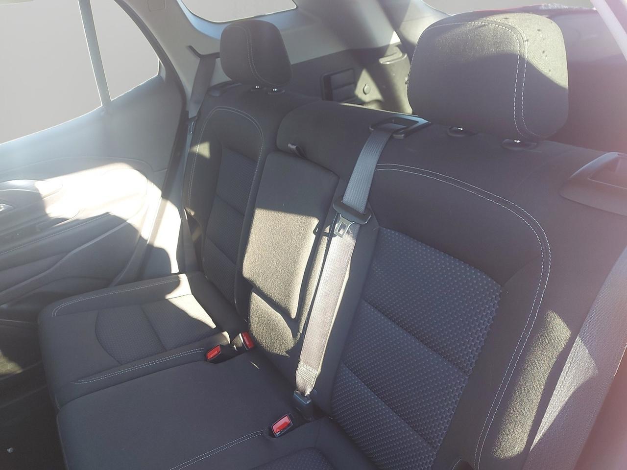 2024 GMC Terrain SLE Photo