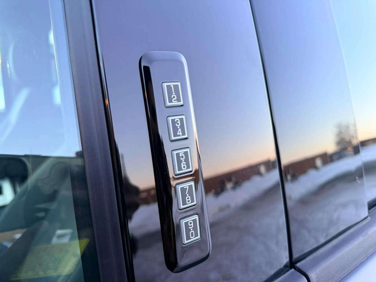 2024 Ford F-150 Lightning XLT 4WD SuperCrew 5.5' Box Photo