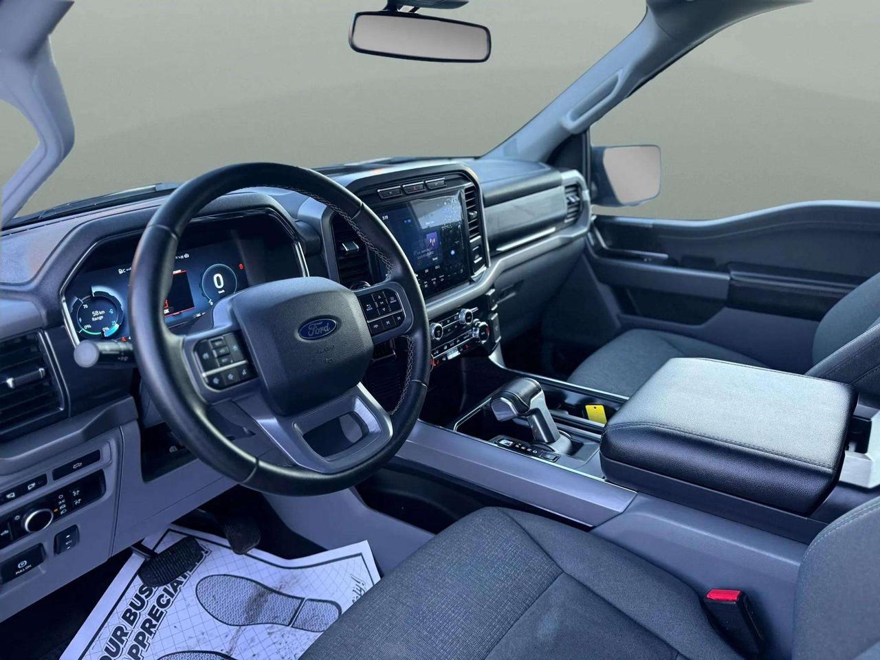 2024 Ford F-150 Lightning XLT 4WD SuperCrew 5.5' Box Photo