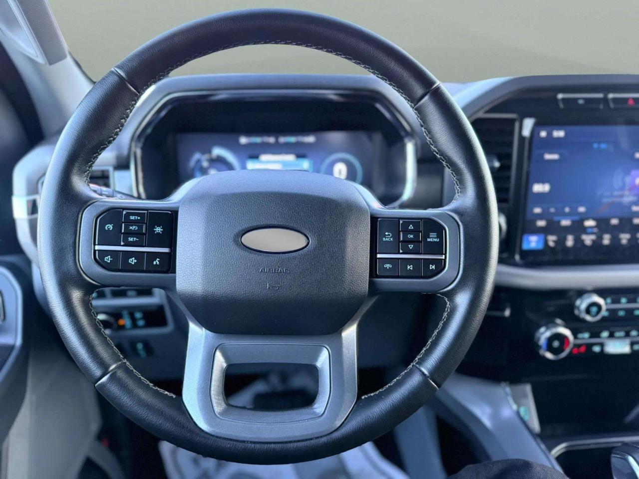 2024 Ford F-150 Lightning XLT 4WD SuperCrew 5.5' Box Photo