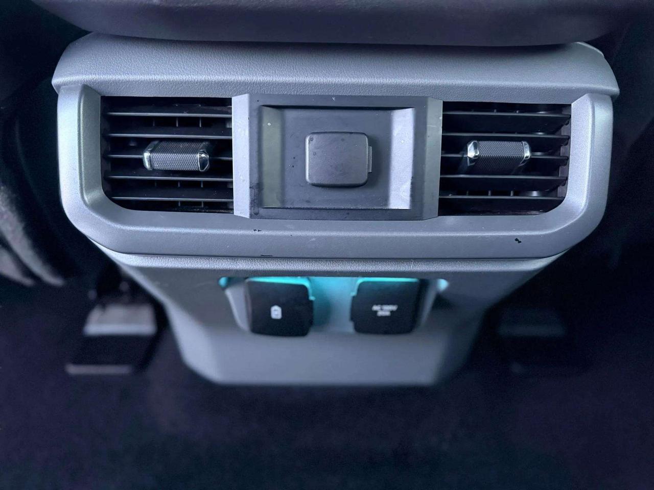 2024 Ford F-150 Lightning XLT 4WD SuperCrew 5.5' Box Photo