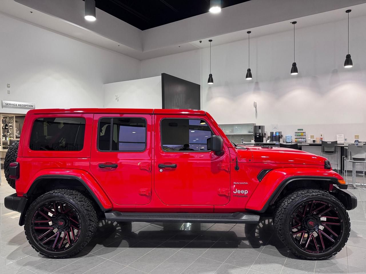 2021 Jeep Wrangler Unlimited Sahara Photo1