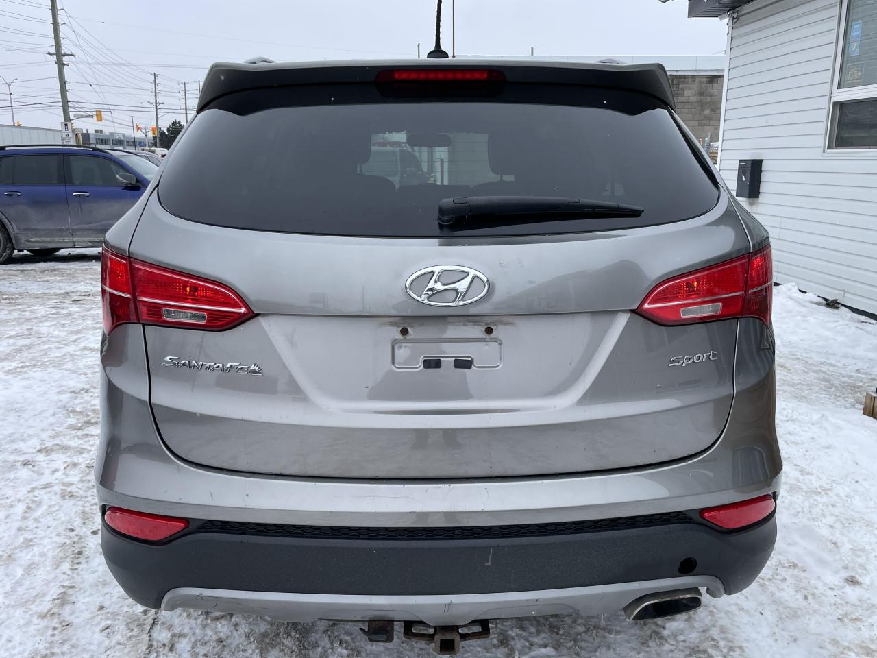 2014 Hyundai Santa Fe Sport  Photo