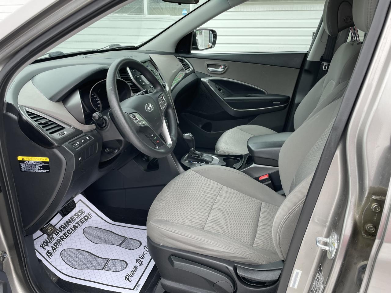 2014 Hyundai Santa Fe Sport  Photo