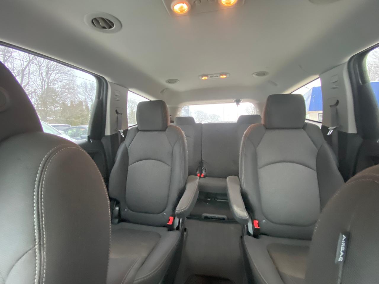 2015 Chevrolet Traverse AWD 4dr LT w/1LT - Photo #17