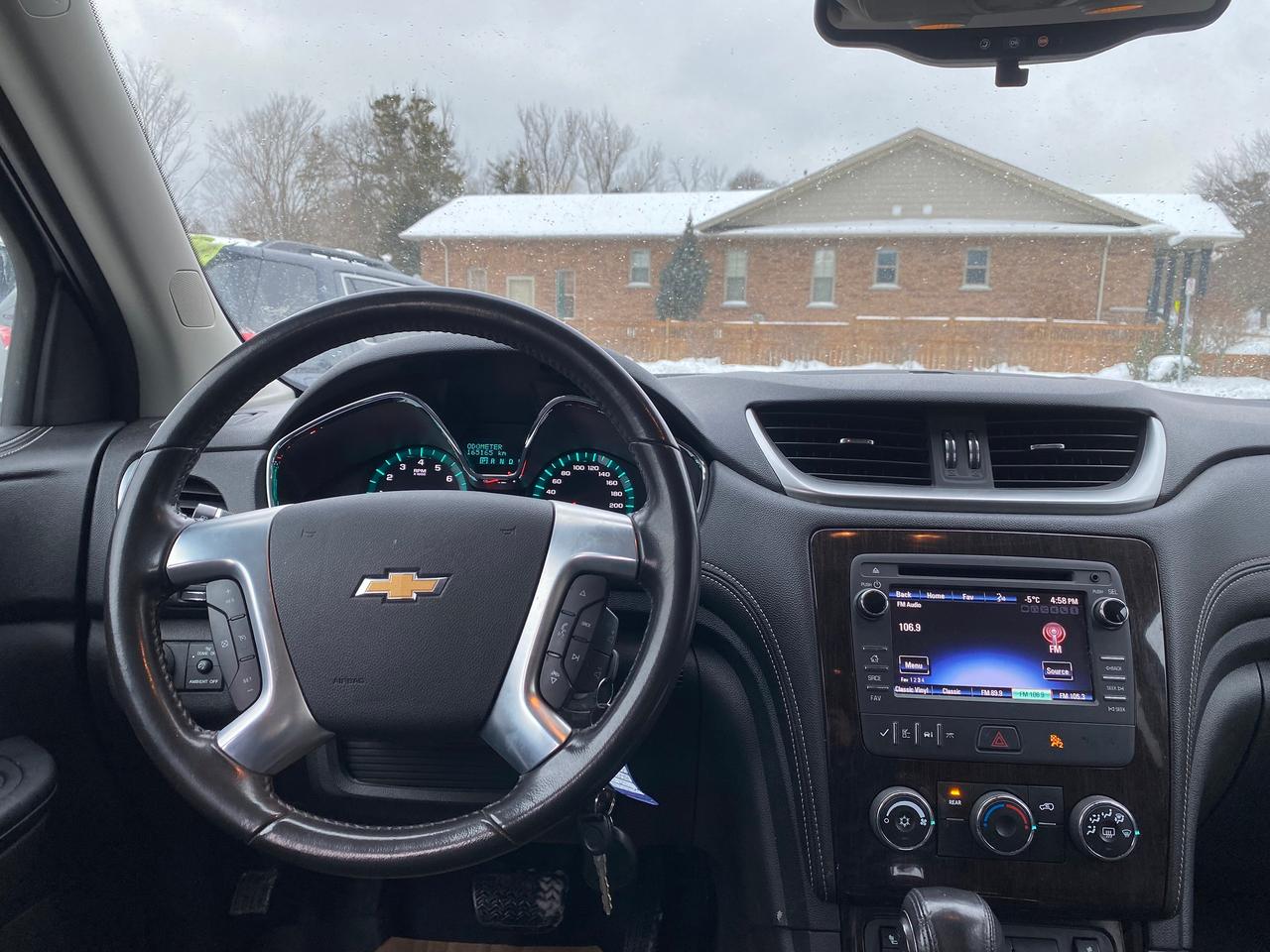 2015 Chevrolet Traverse AWD 4dr LT w/1LT - Photo #16