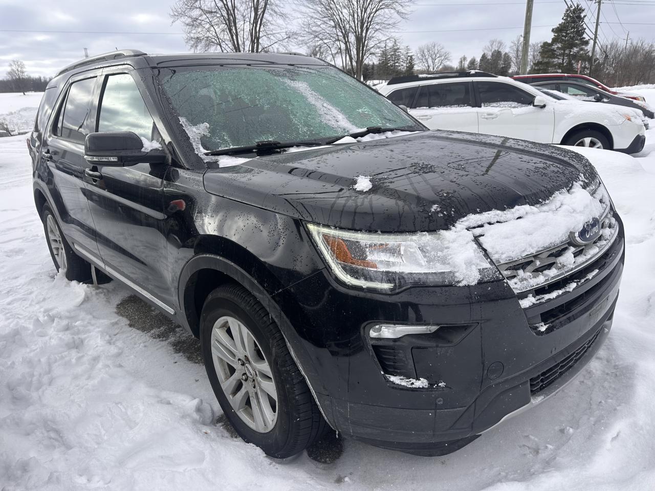 2018 Ford Explorer XLT Photo3