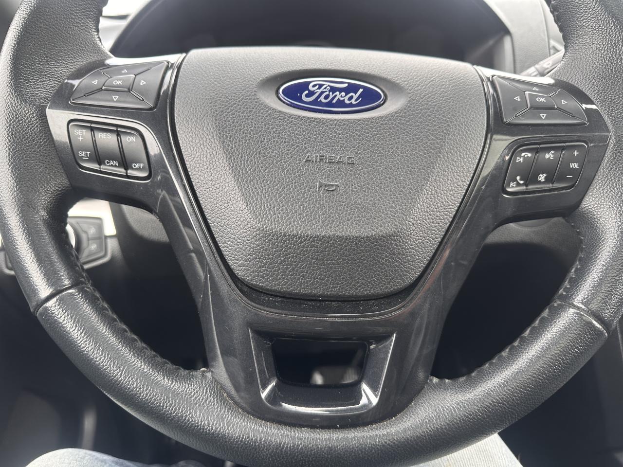 2018 Ford Explorer XLT Photo