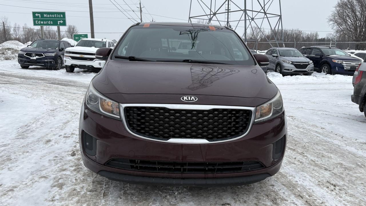 2016 Kia Sedona LX+ Photo