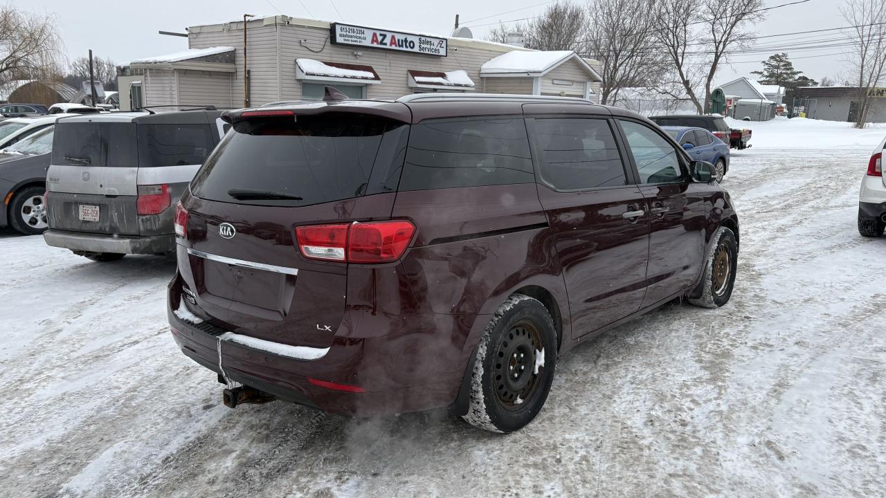 2016 Kia Sedona LX+ Photo