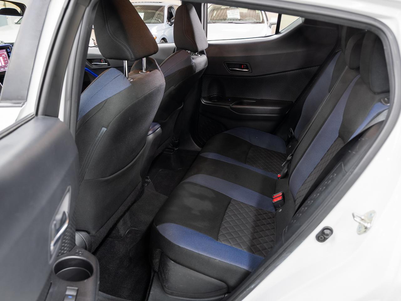 2022 Toyota C-HR XLE PREMIUM | BSM | ACC | Heated Seats | CarPlay