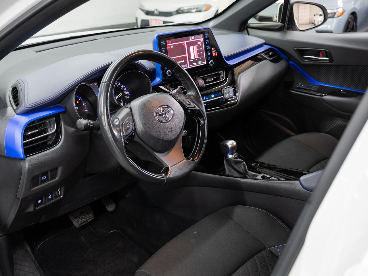 2022 Toyota C-HR XLE PREMIUM | BSM | ACC | Heated Seats | CarPlay