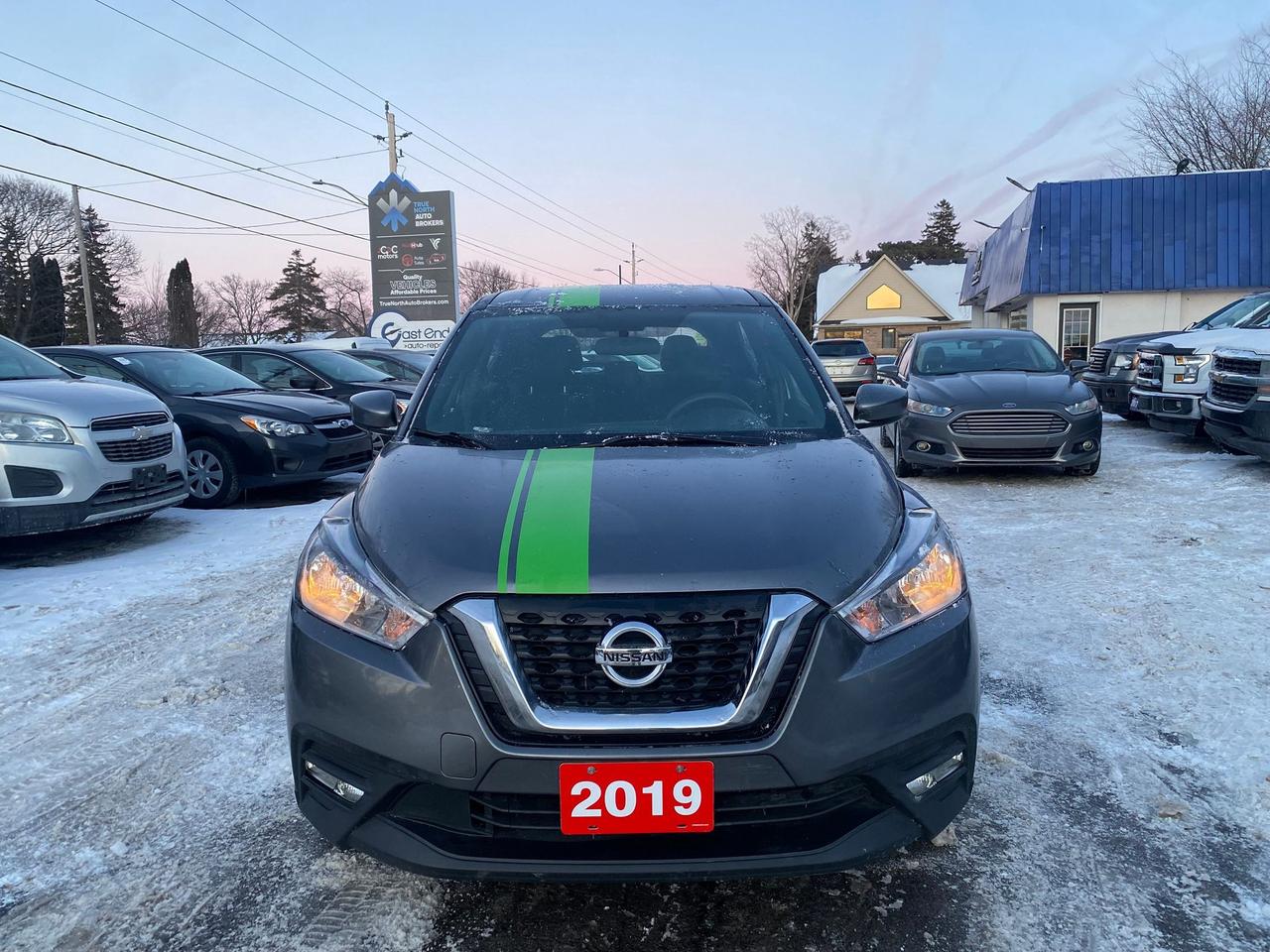 2019 Nissan Kicks SV Photo