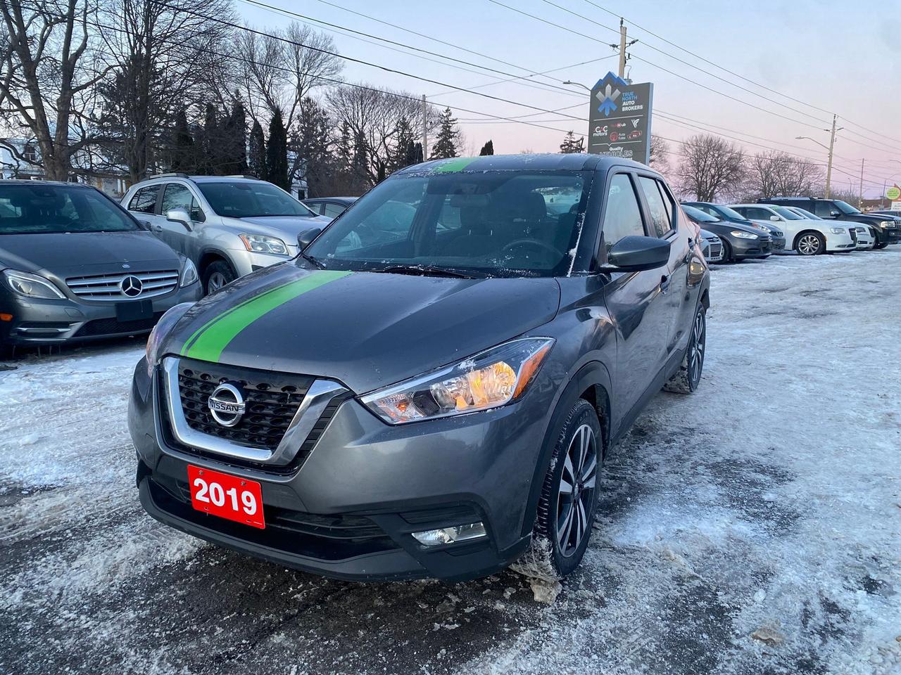 2019 Nissan Kicks SV Photo3
