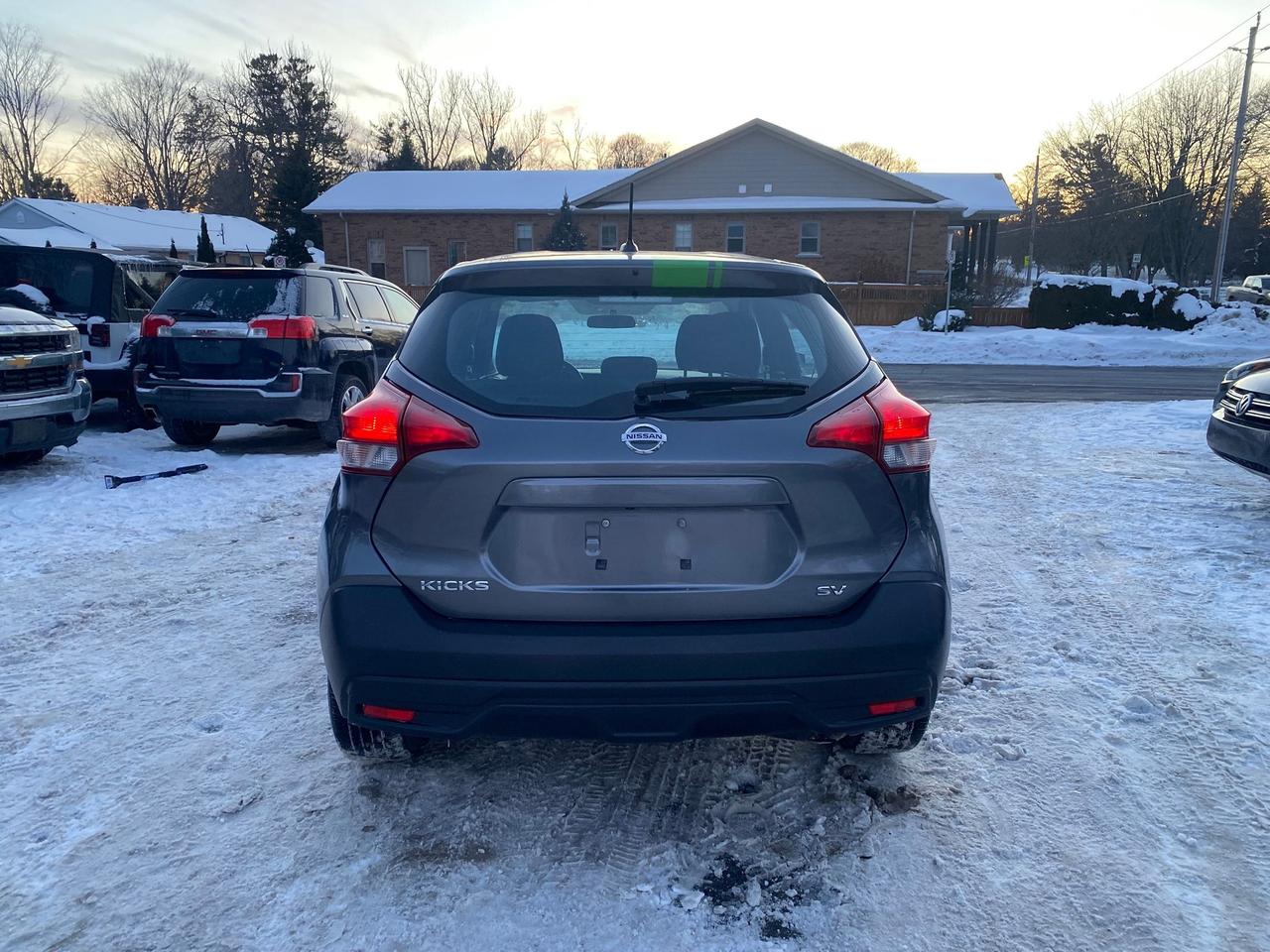 2019 Nissan Kicks SV Photo
