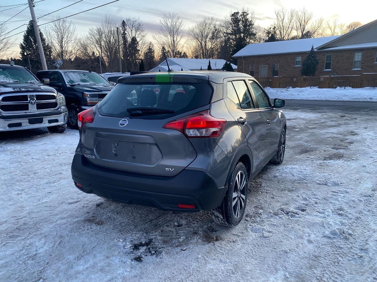 2019 Nissan Kicks SV Photo