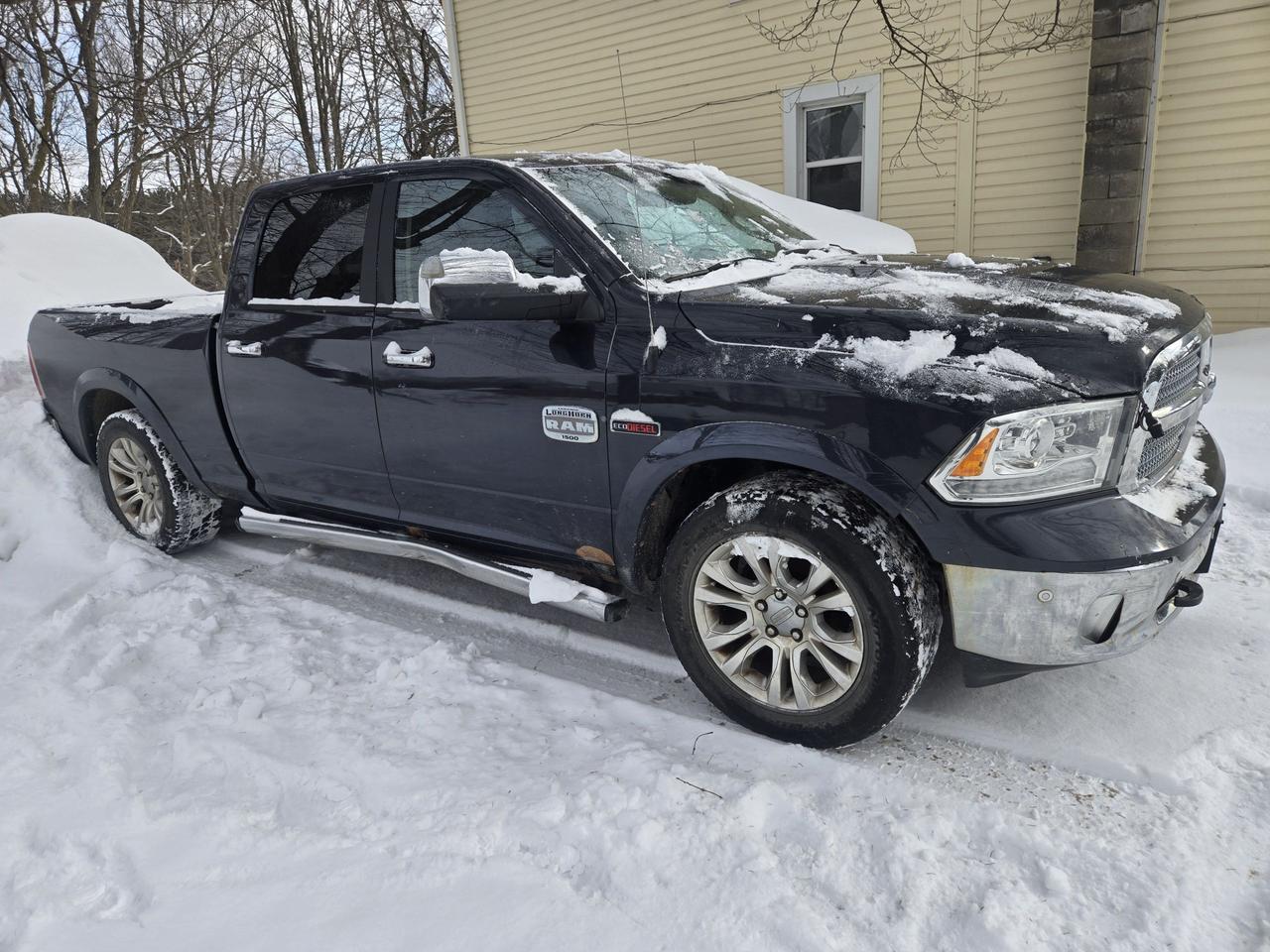 2015 RAM 1500 Longhorn Photo2