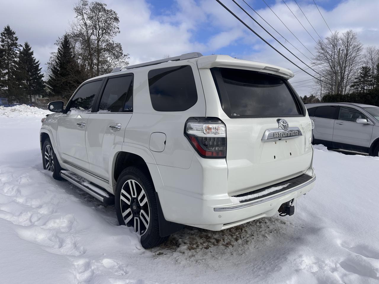 2016 Toyota 4Runner SR5 Photo