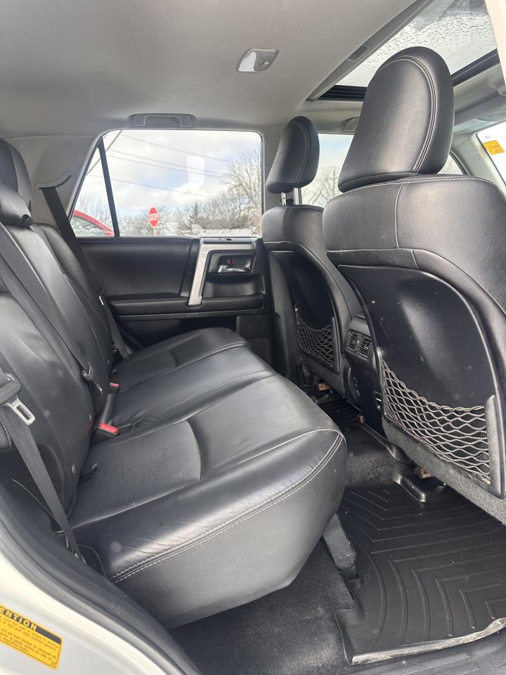 2016 Toyota 4Runner SR5 Photo