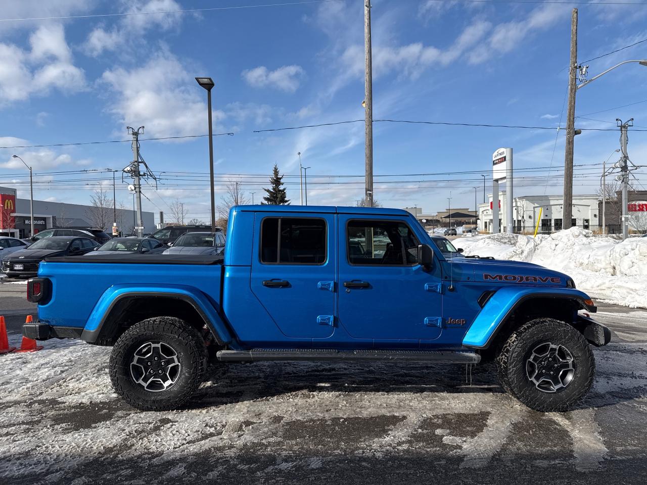 2023 Jeep Gladiator Mojave Photo