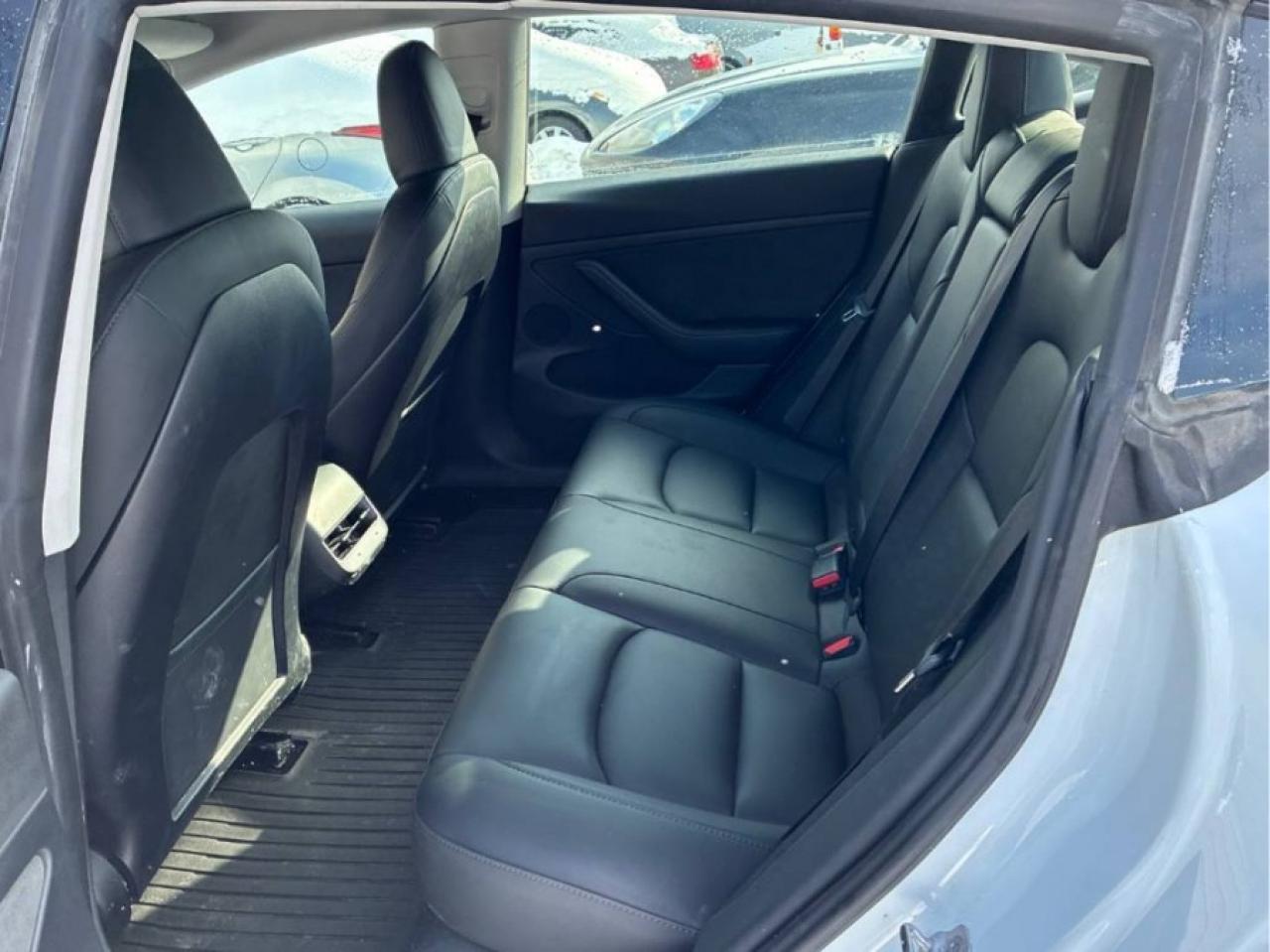 2023 Tesla Model 3 * AWD * ONE OWNER LONG RANGE Photo4