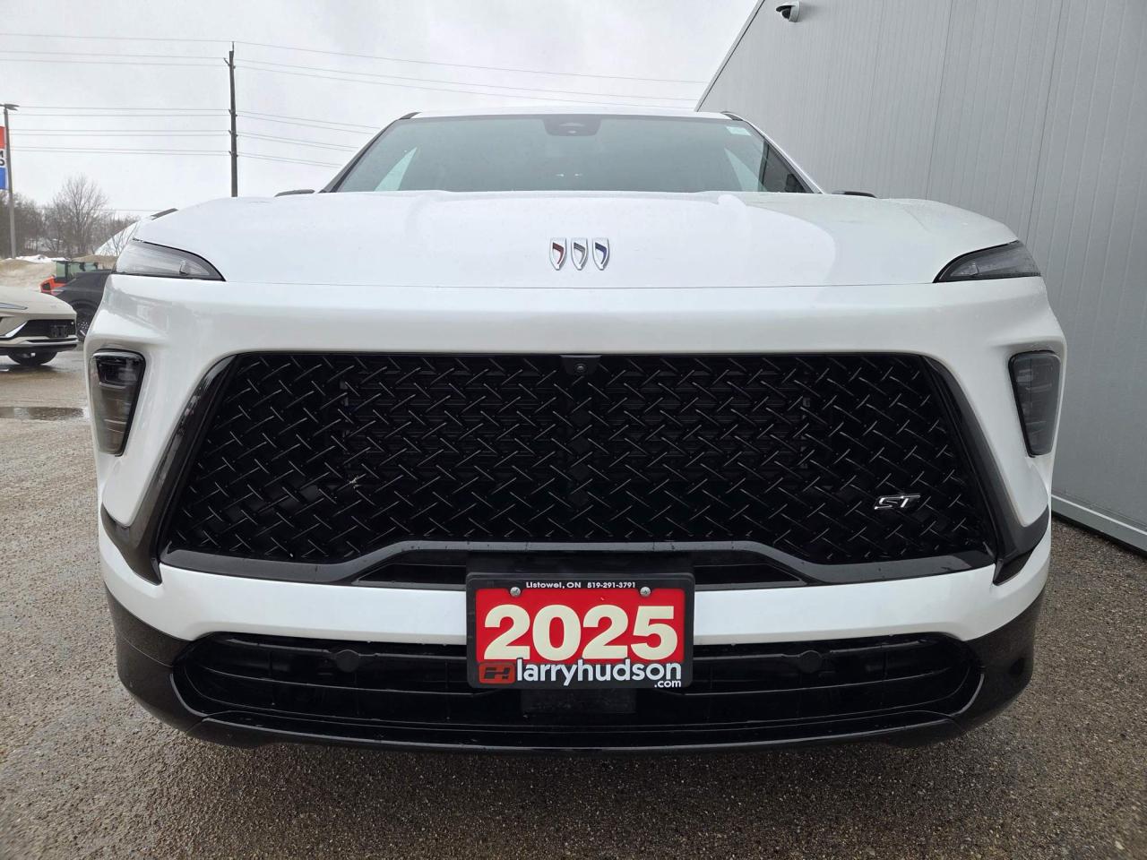 2025 Buick Enclave Sport Touring One Owner | 7-Passenger | Leather | 20" Wheels Photo