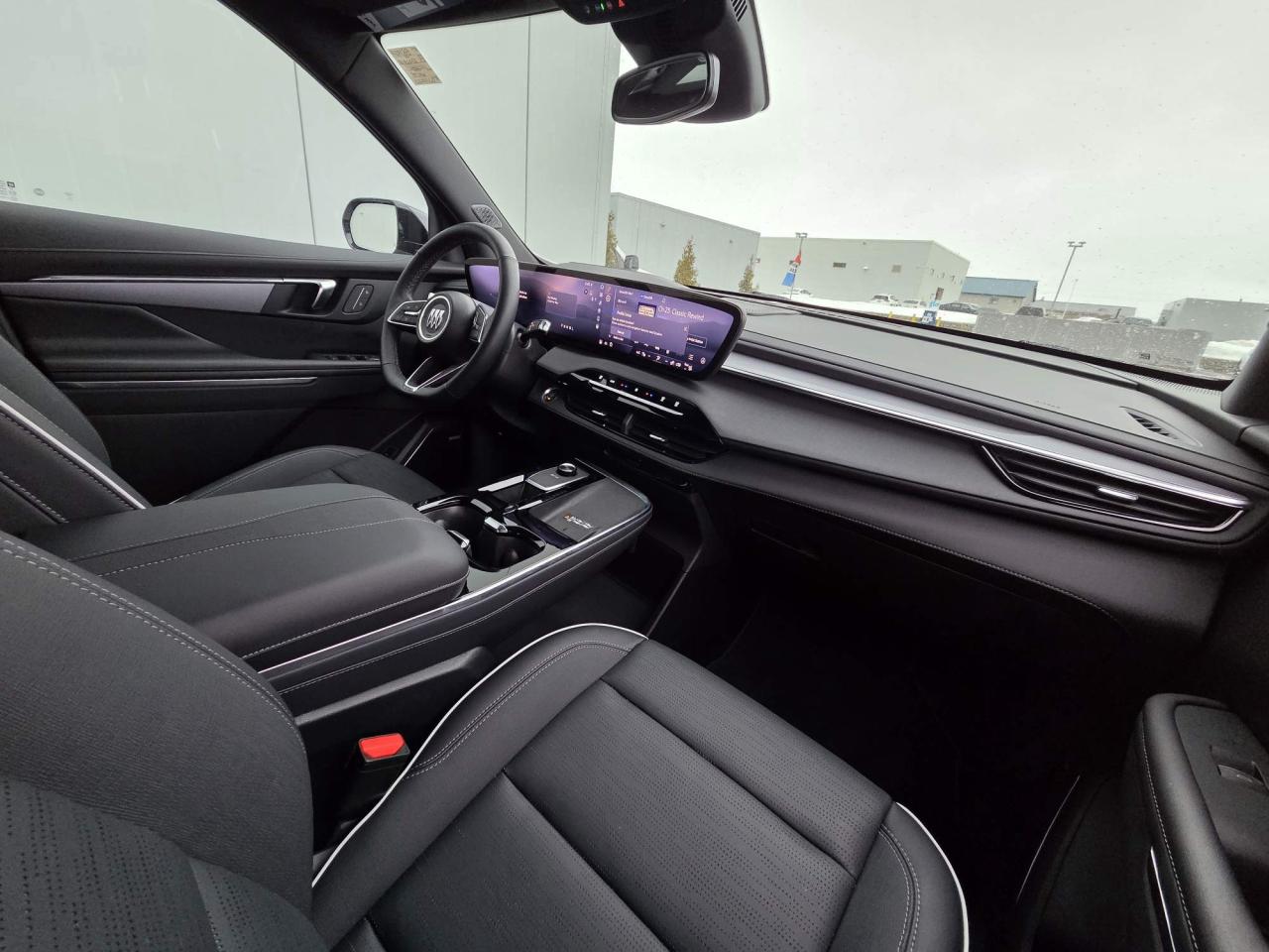 2025 Buick Enclave Sport Touring One Owner | 7-Passenger | Leather | 20" Wheels Photo