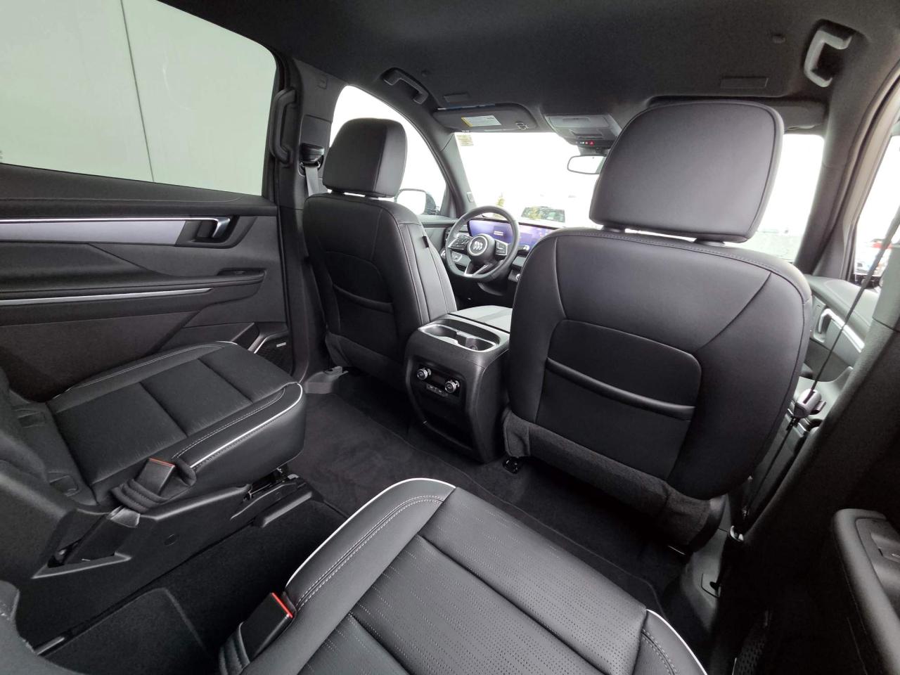 2025 Buick Enclave Sport Touring One Owner | 7-Passenger | Leather | 20" Wheels Photo