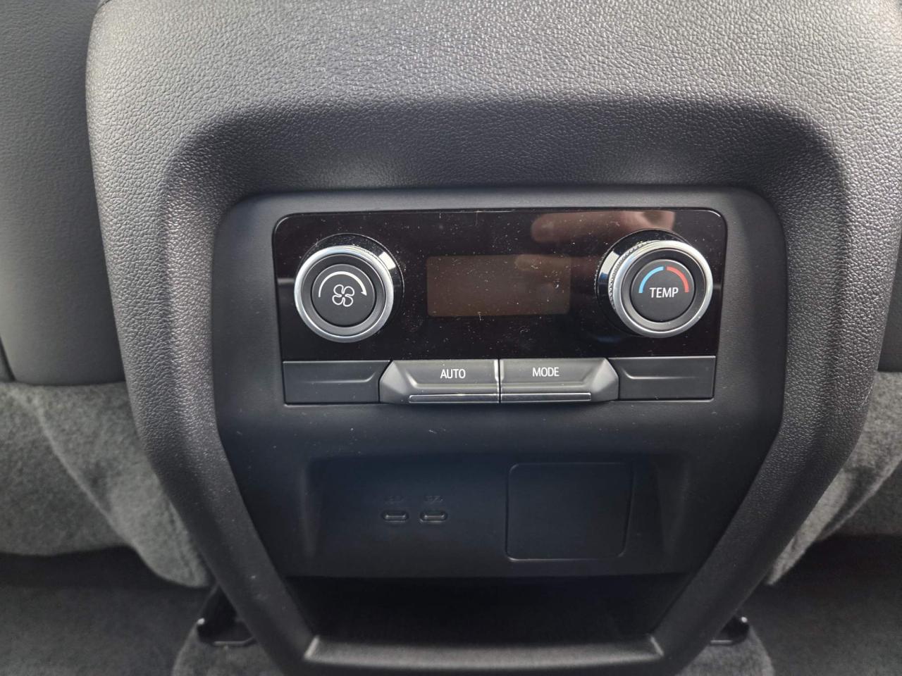 2025 Buick Enclave Sport Touring One Owner | 7-Passenger | Leather | 20" Wheels Photo