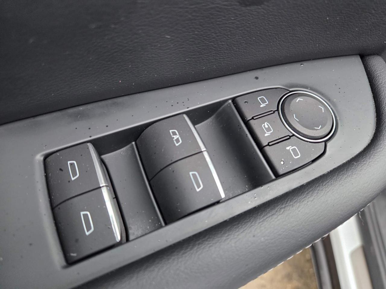 2025 Buick Enclave Sport Touring One Owner | 7-Passenger | Leather | 20" Wheels Photo