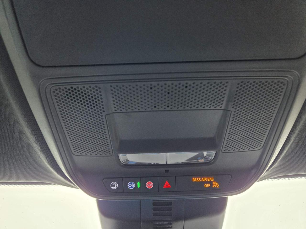 2025 Buick Enclave Sport Touring One Owner | 7-Passenger | Leather | 20" Wheels Photo