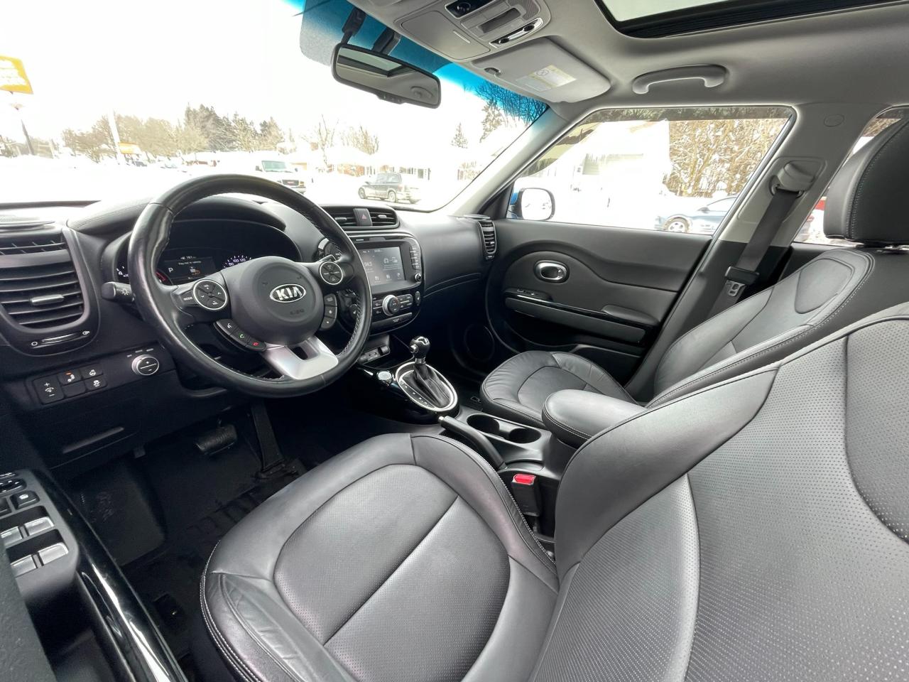 2019 Kia Soul EX Premium HAL Certified | Sunroof | Leather | 18" Wheels Photo