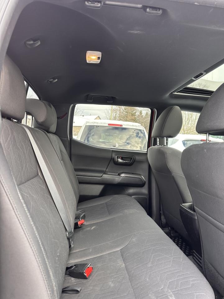 2016 Toyota Tacoma SR5 Photo