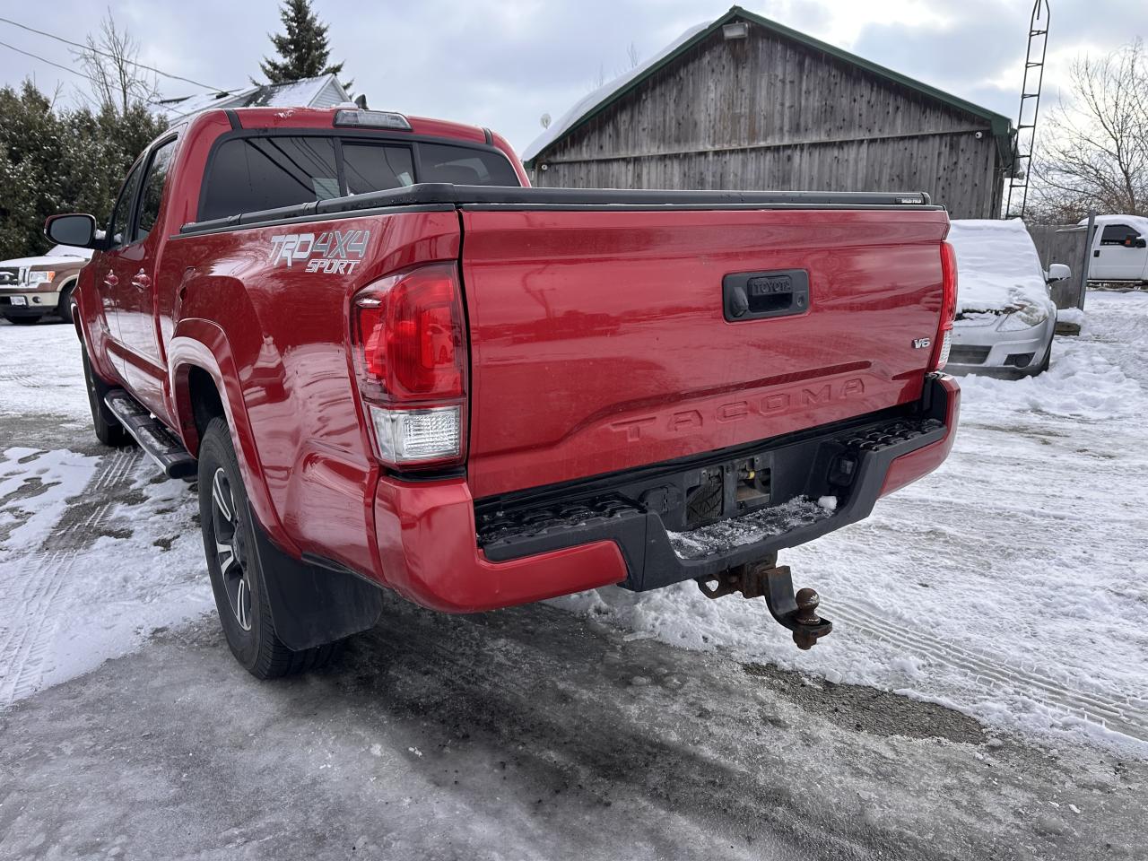 2016 Toyota Tacoma SR5 Photo