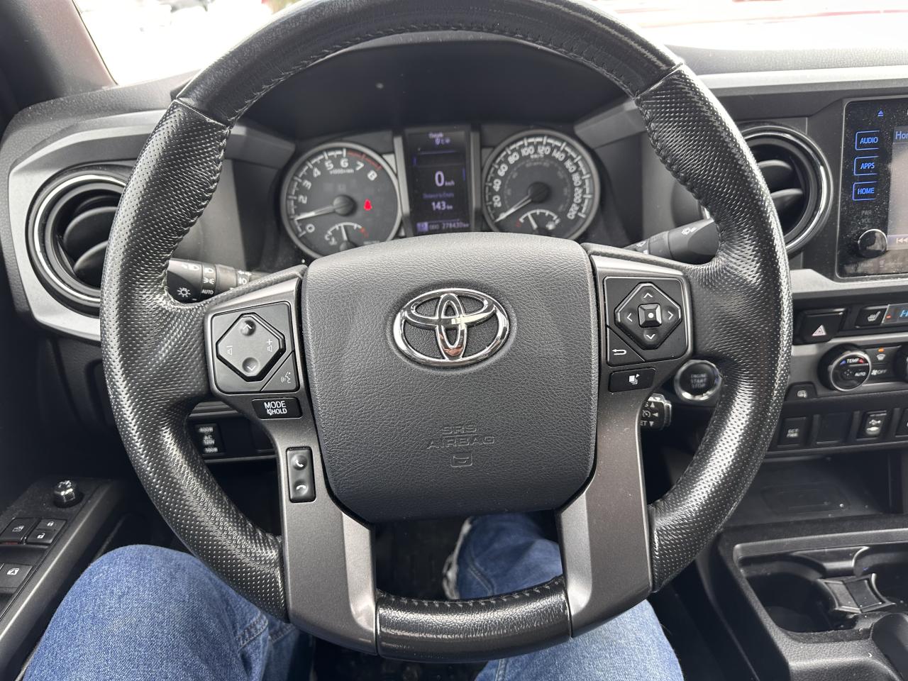 2016 Toyota Tacoma SR5 Photo