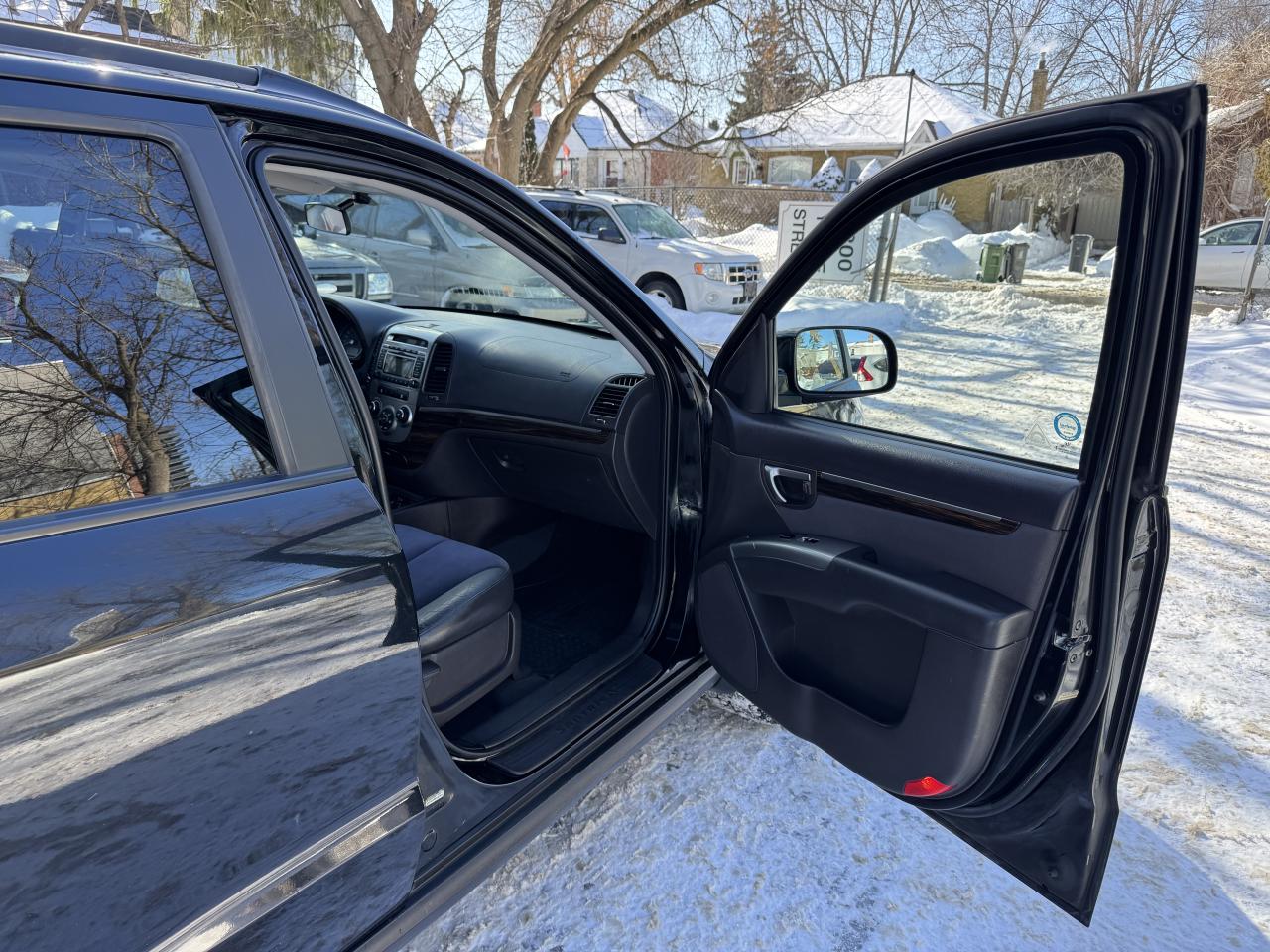 2010 Hyundai Santa Fe GL W/SPORT Photo