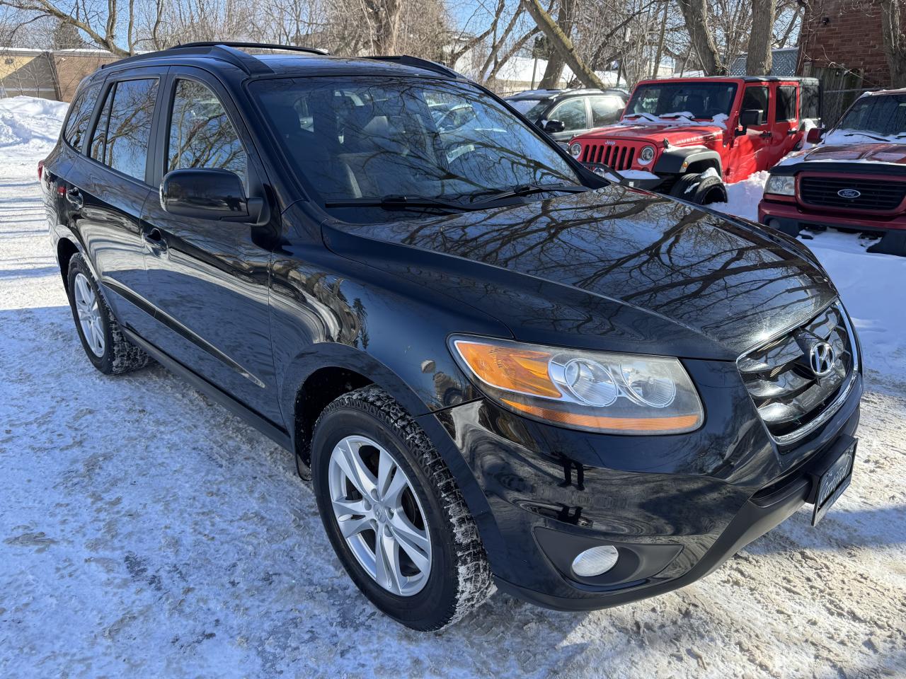 2010 Hyundai Santa Fe GL W/SPORT Photo